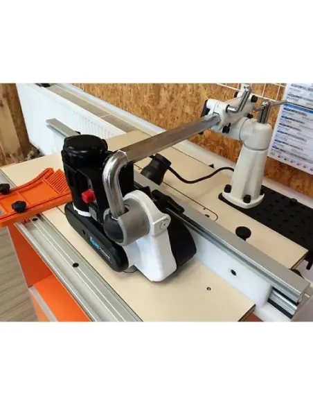 IGM M3 Power Feeder