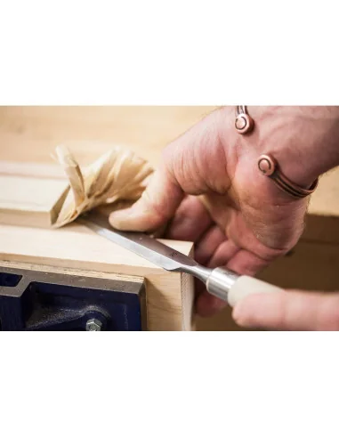 Axminster Rider Bevel Edge Chisels 🪚 Премиум оборудване за дървообработка | JetTools.bg