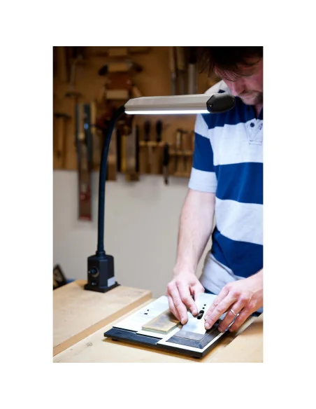Axminster Professional LED Stayput Strip Light 🪚 Premium Woodworking Equipment | JetTools.bg