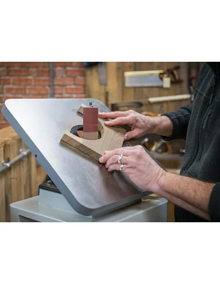 Axminster Professional AP152OVS Bobbin Sander - 230V 🪚 Premium Woodworking Equipment | JetTools.bg