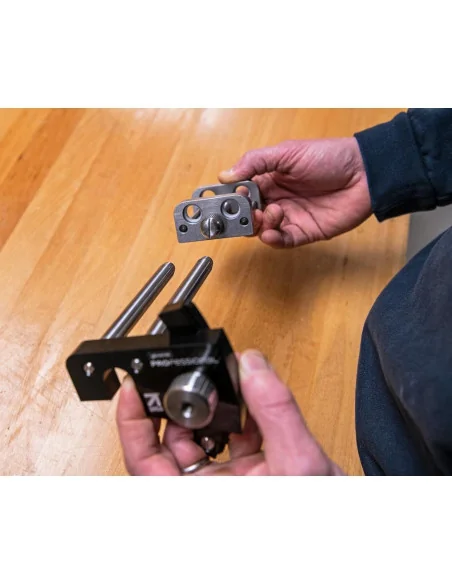 Axminster Professional Bevel Guide 🪚 Premium Woodworking Equipment | JetTools.bg