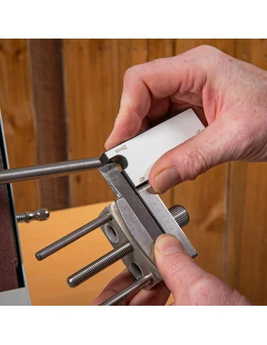 Axminster Trade Honing Guide Assembly For Ultimate Edge 🪚 Премиум оборудване за дървообработка | JetTools.bg