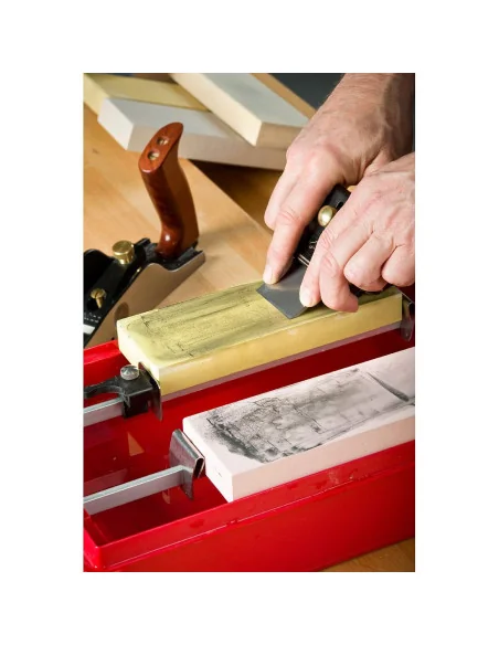 Bester Imanishi Waterstone - 8,000g 🪚 Premium Woodworking Equipment | JetTools.bg