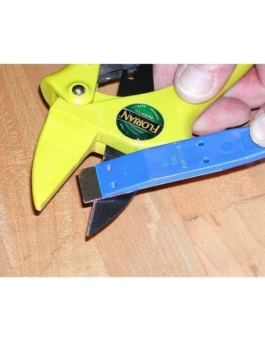 DMT Dia-Sharp Diamond Mini-Hones - Set of 3 🪚 Premium Woodworking Equipment | JetTools.bg