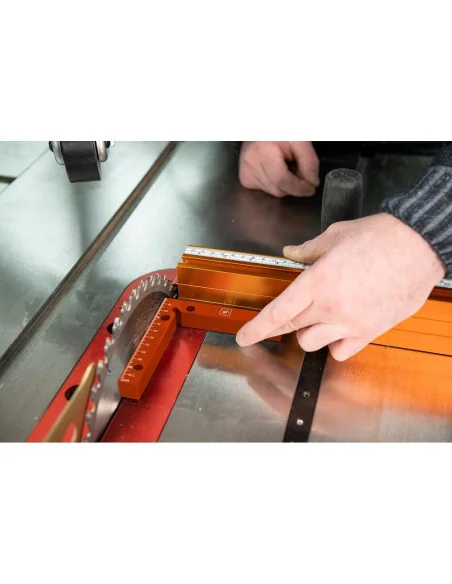 UJK Assembly Squares with Clamping Holes (Pkt 2) 🪚 Премиум оборудване за дървообработка | JetTools.bg