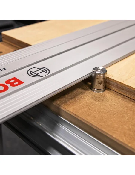 UJK Expanding 20mm Dog Set 🪚 Premium Woodworking Equipment | JetTools.bg