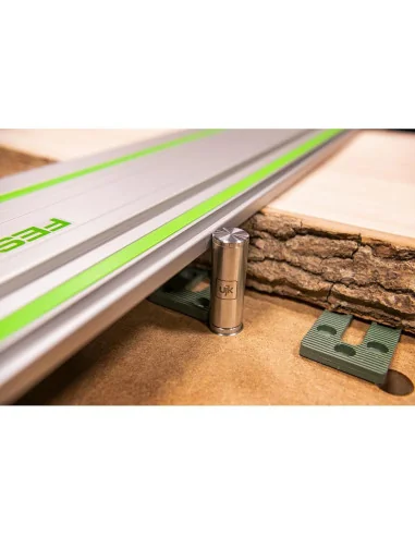 UJK Expanding 20mm Dogs - 60mm Height (Pkt 2) 🪚 Premium Woodworking Equipment | JetTools.bg