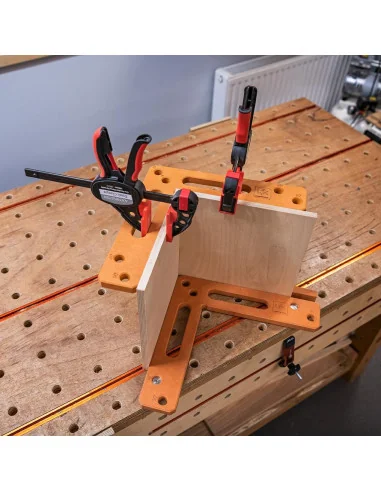 UJK Technology Assembly Square 🪚 Премиум оборудване за дървообработка | JetTools.bg