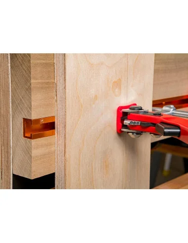 UJK Technology Universal Track - 915mm 🪚 Премиум оборудване за дървообработка | JetTools.bg